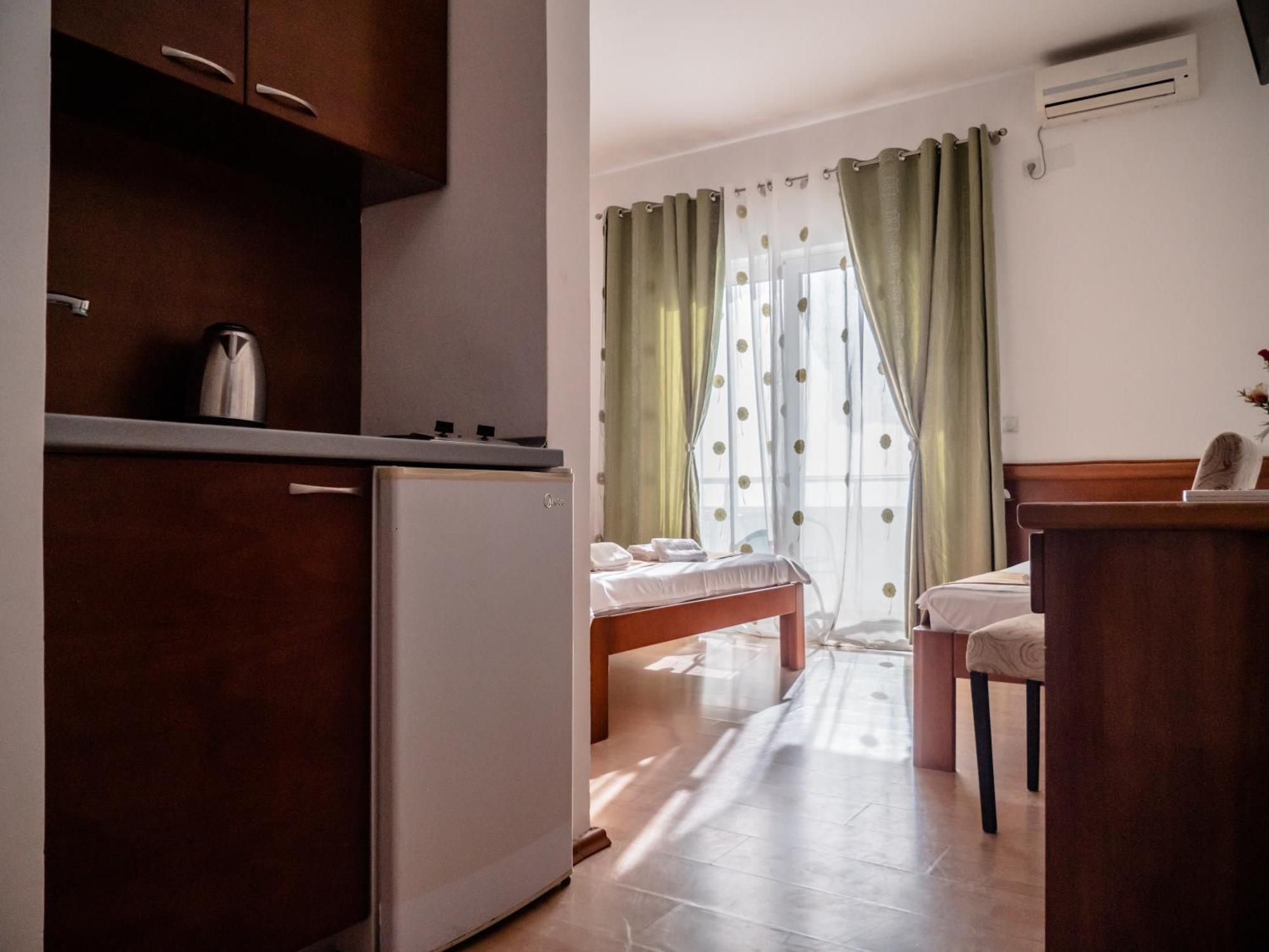 Apartments Bonita Ulcinj Exterior photo